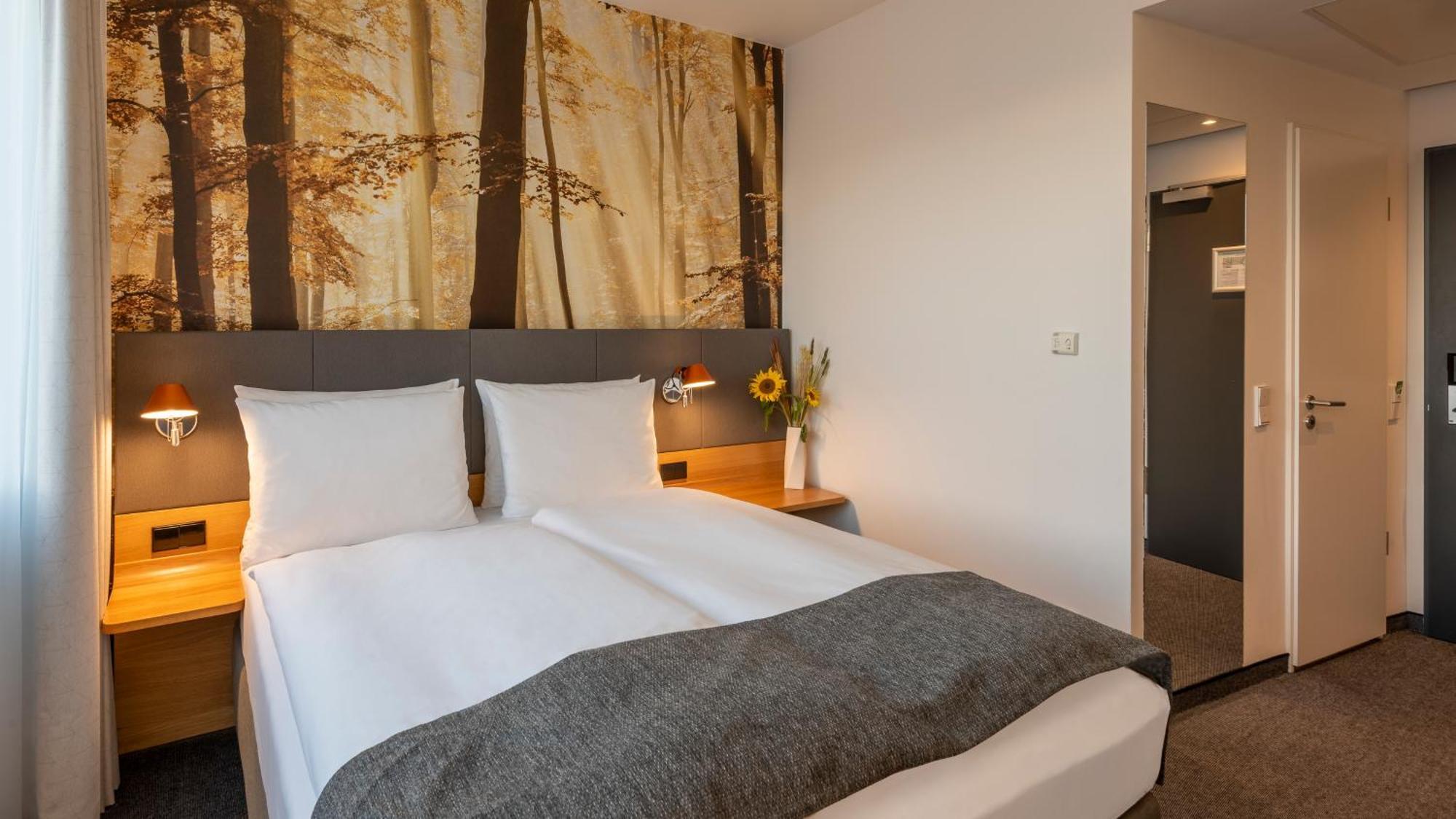 Holiday - Leuchtenbergring By Ihg Hotel